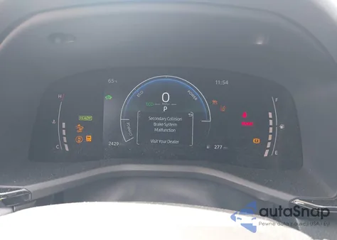 2025 Toyota Camry Le z USA, uszkodzony, nr VIN 4T1DAACK6SU592089